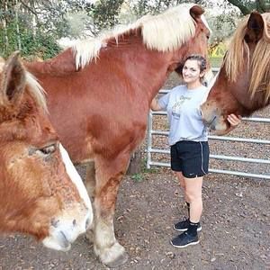 Meet your Posher, Kellie